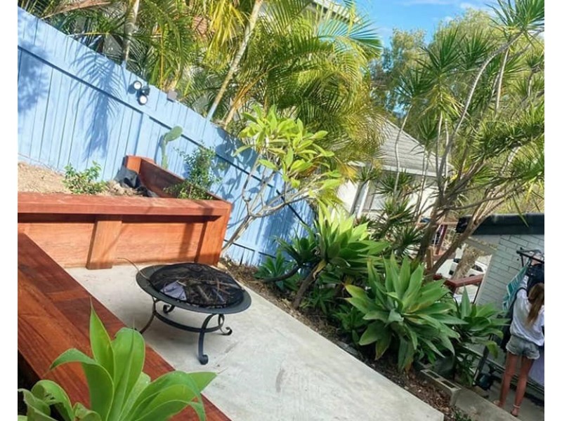 2075 GOLD COAST HIGHWAY, Miami QLD 4220