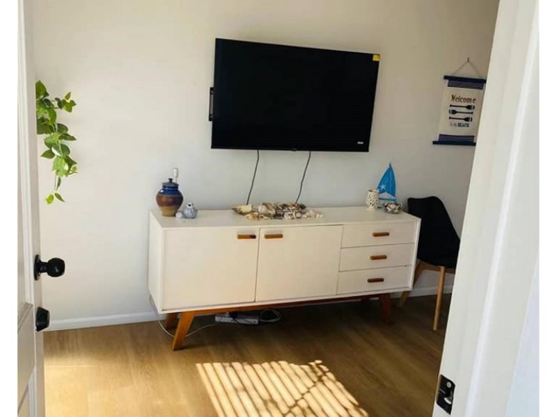 2075 GOLD COAST HIGHWAY, Miami QLD 4220