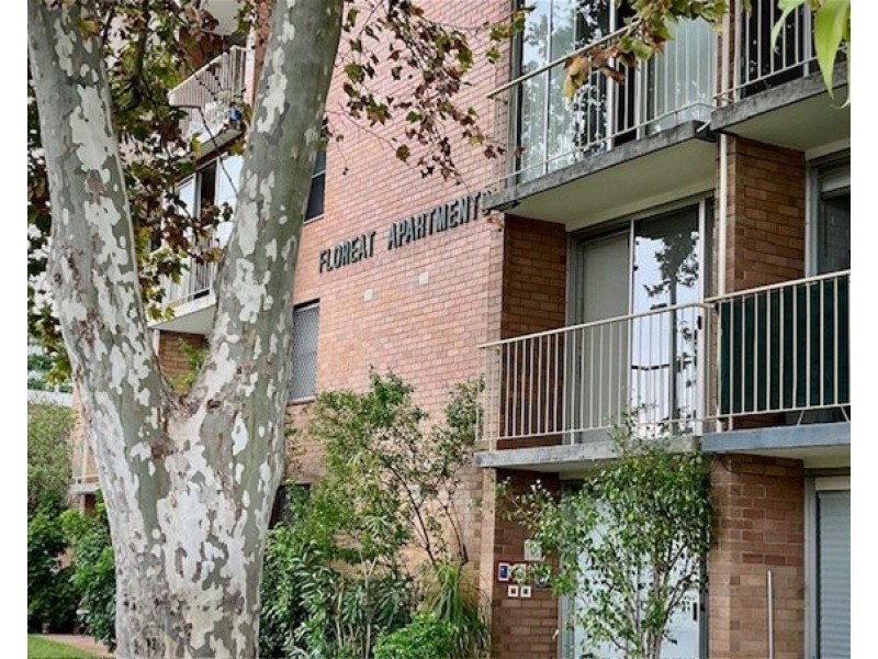 25/409  Cambridge Street, Wembley WA 6014