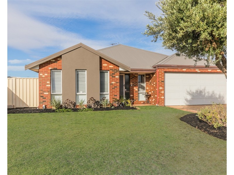 10 Yellowtail Road, Shoalwater WA 6169