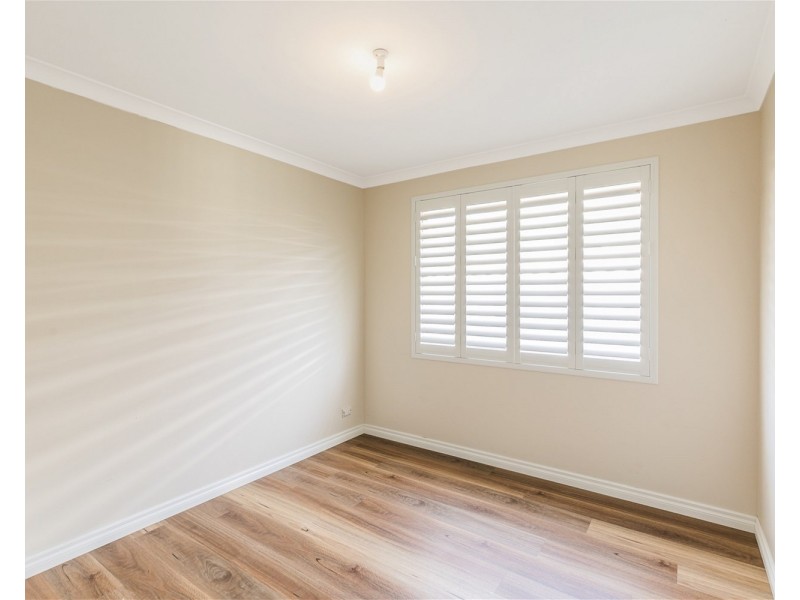 10 Yellowtail Road, Shoalwater WA 6169