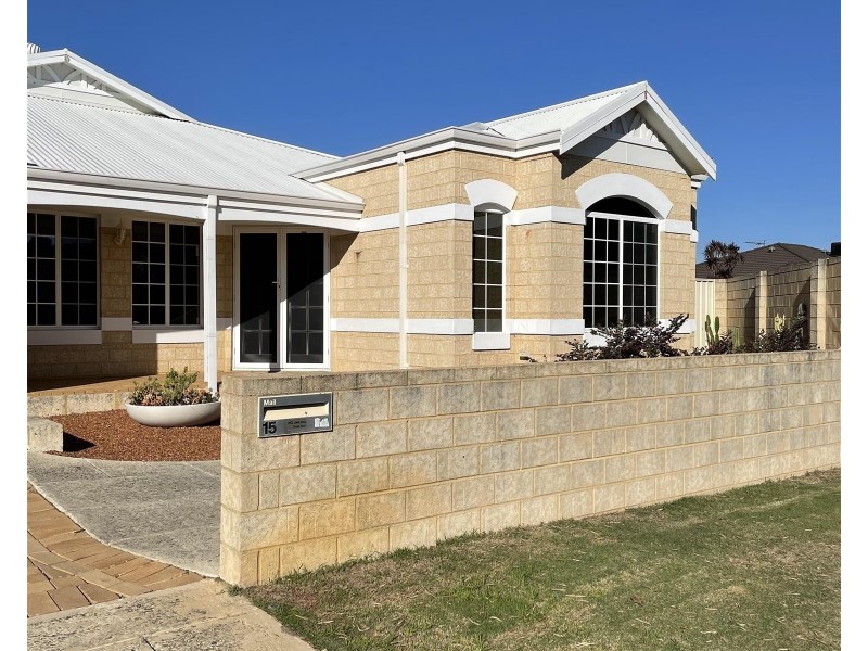15 La Estrada Way, Port Kennedy WA 6172