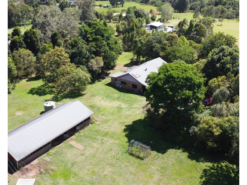 498 Lake Barrine Road, Malanda QLD 4885