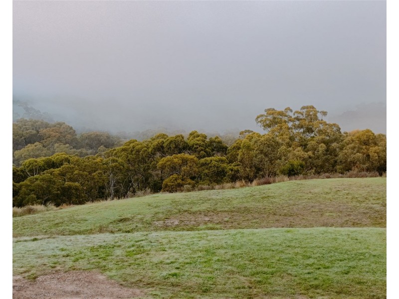 125 WALLAN HEIGHTS RD, Wallan VIC 3756