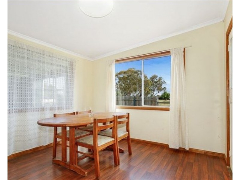 60 Russell Street, South Guyra NSW 2365