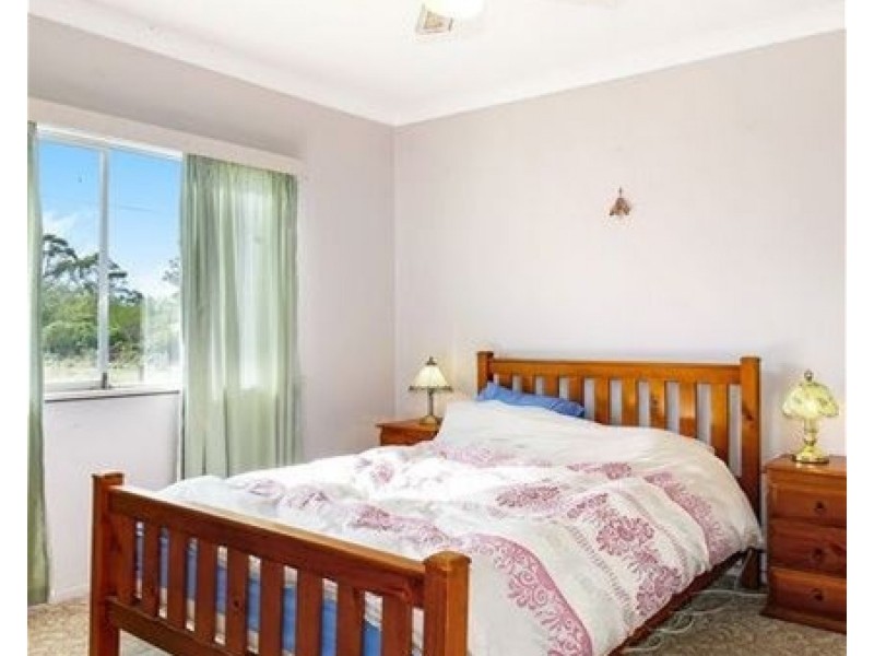 60 Russell Street, South Guyra NSW 2365