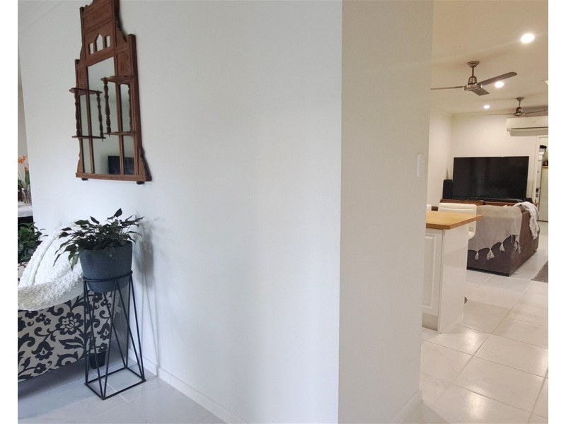 15 Limpet Close, Trinity Beach QLD 4879