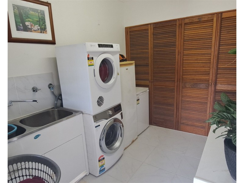 15 Limpet Close, Trinity Beach QLD 4879