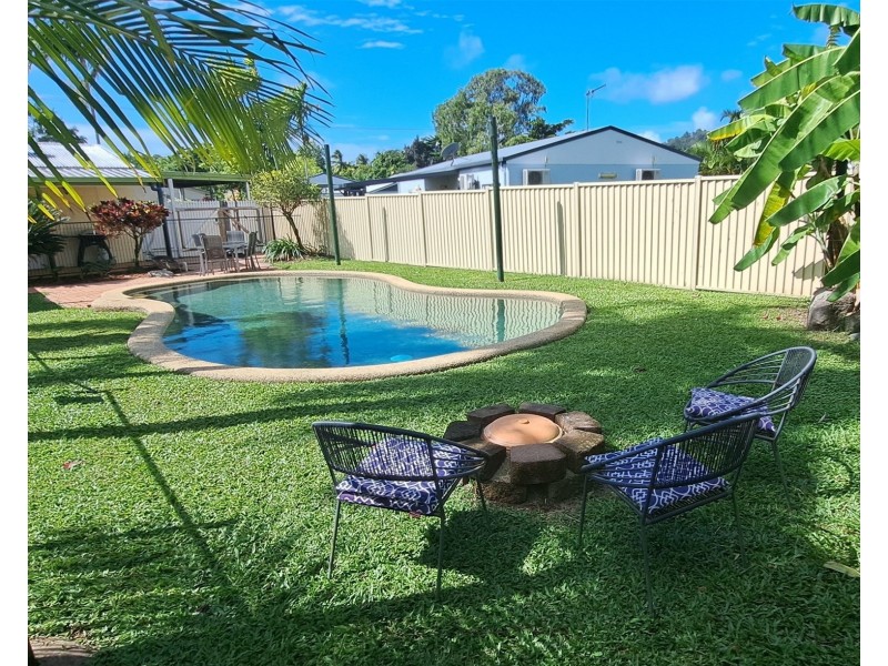 15 Limpet Close, Trinity Beach QLD 4879
