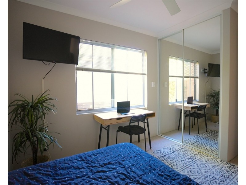 35 Halland Way, Westminster WA 6061