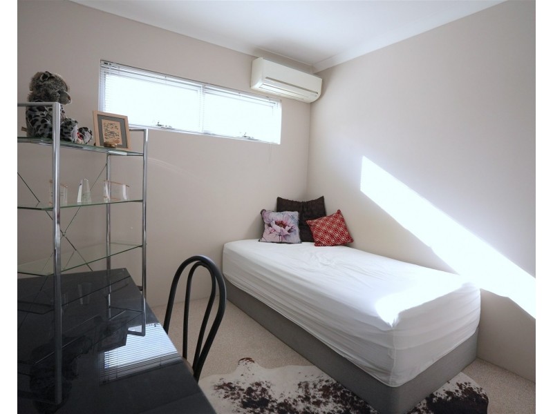 35 Halland Way, Westminster WA 6061