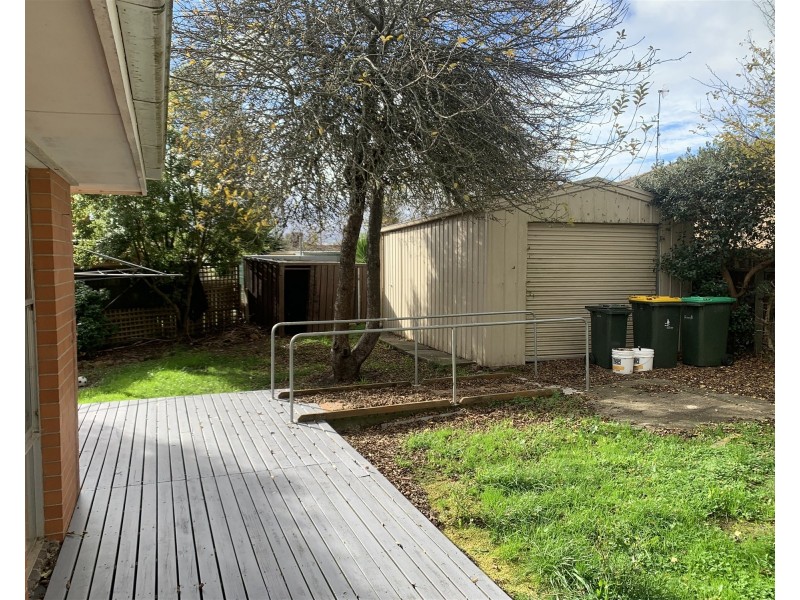 1 Nanta Court, Sebastopol VIC 3356