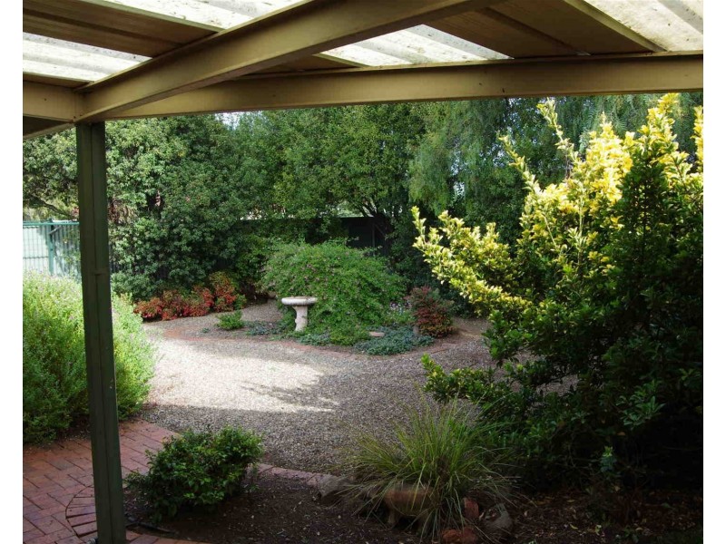 1A Milnes Road, Strathalbyn SA 5255