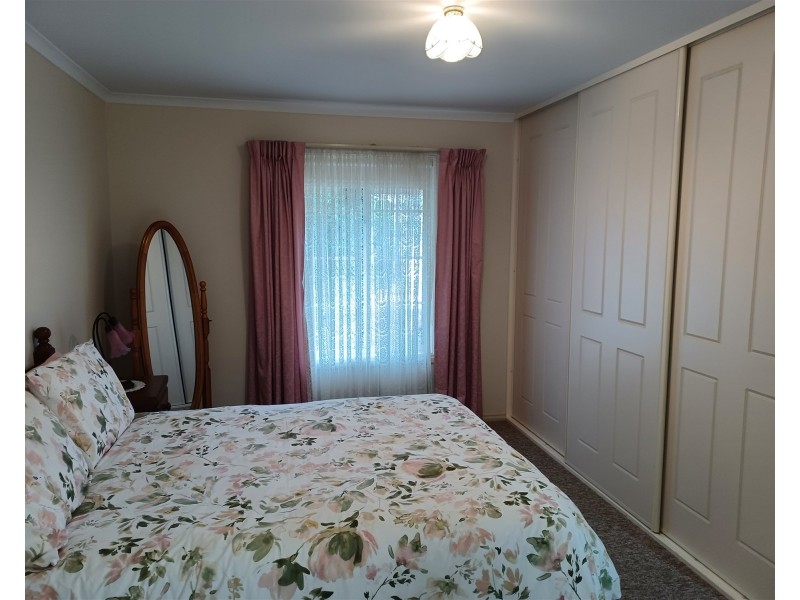 1A Milnes Road, Strathalbyn SA 5255