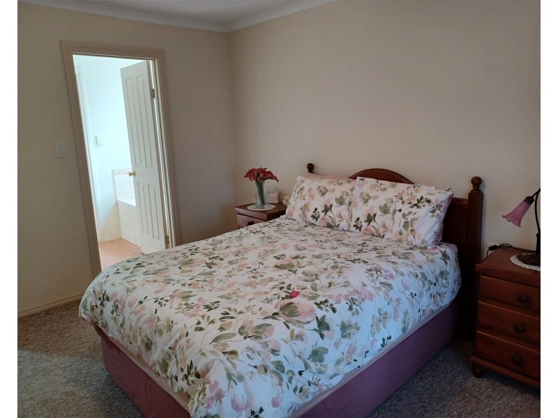 1A Milnes Road, Strathalbyn SA 5255