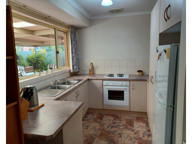 1A Milnes Road, Strathalbyn SA 5255