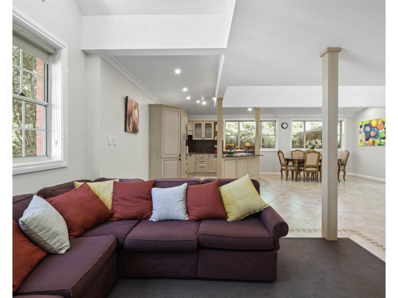 94  Millwood Ave, Chatswood West NSW 2067