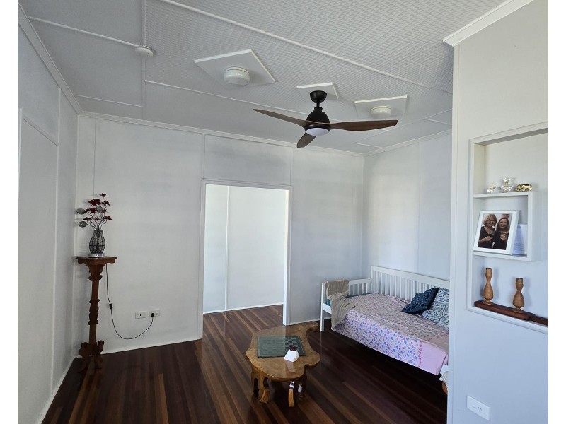 3 Auer Street, Kepnock QLD 4670