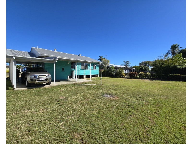 3 Auer Street, Kepnock QLD 4670