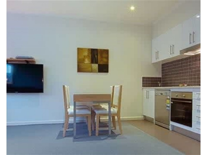 2/408 Bay Street, Brighton VIC 3186