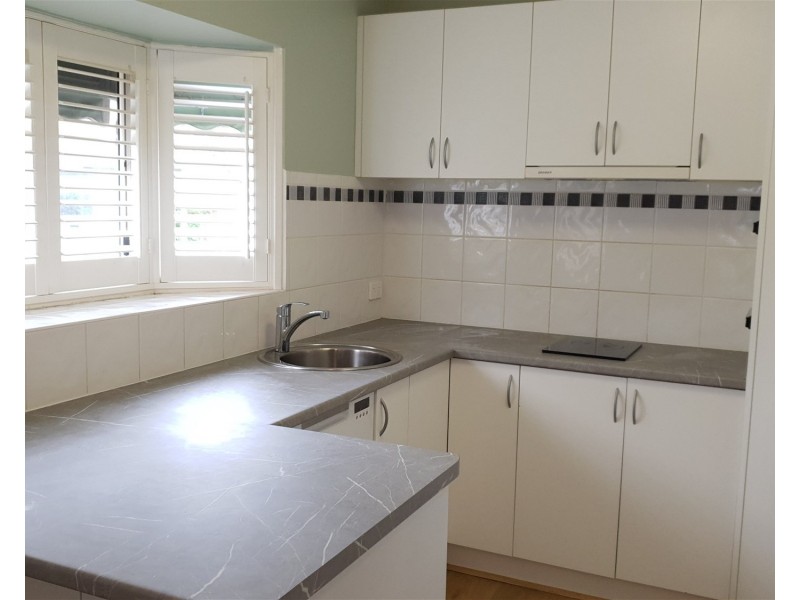 83/98 Bungower Road, Mornington VIC 3931