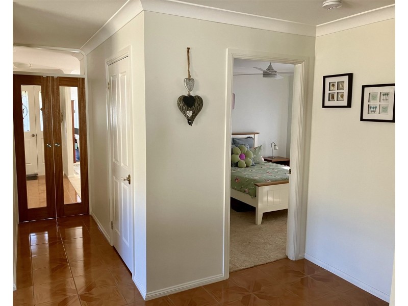 8 Doncaster Place, Hyland Park NSW 2448