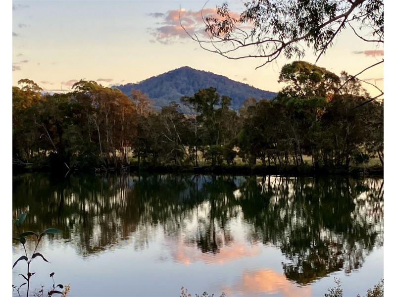 8 Doncaster Place, Hyland Park NSW 2448