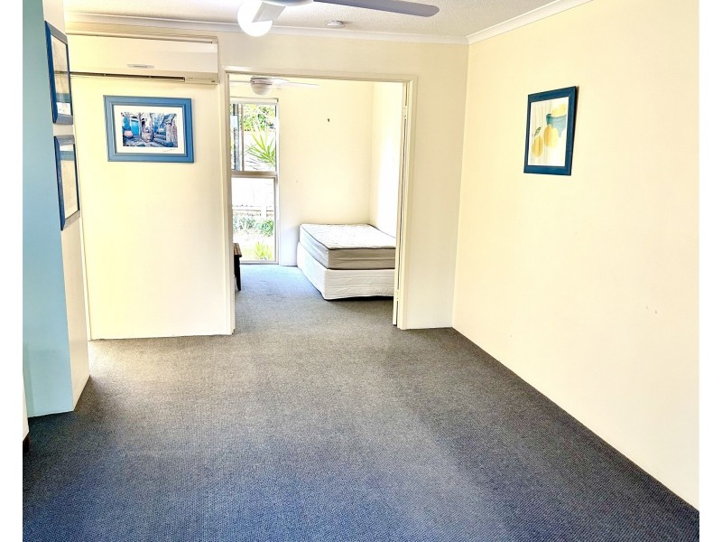 205/24 Lake Weyba Drive, Noosaville QLD 4566