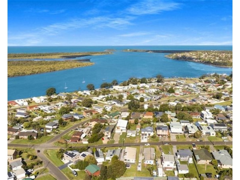 B/13 Church street, Greenwell Point NSW 2540
