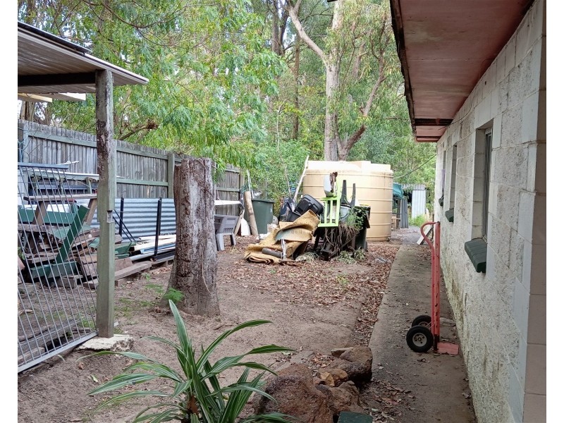 26 Warren Crescent, Deception Bay QLD 4508