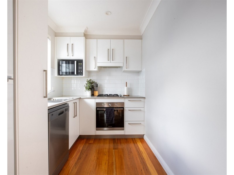 20 Woollamia Lane, Tullimbar NSW 2527