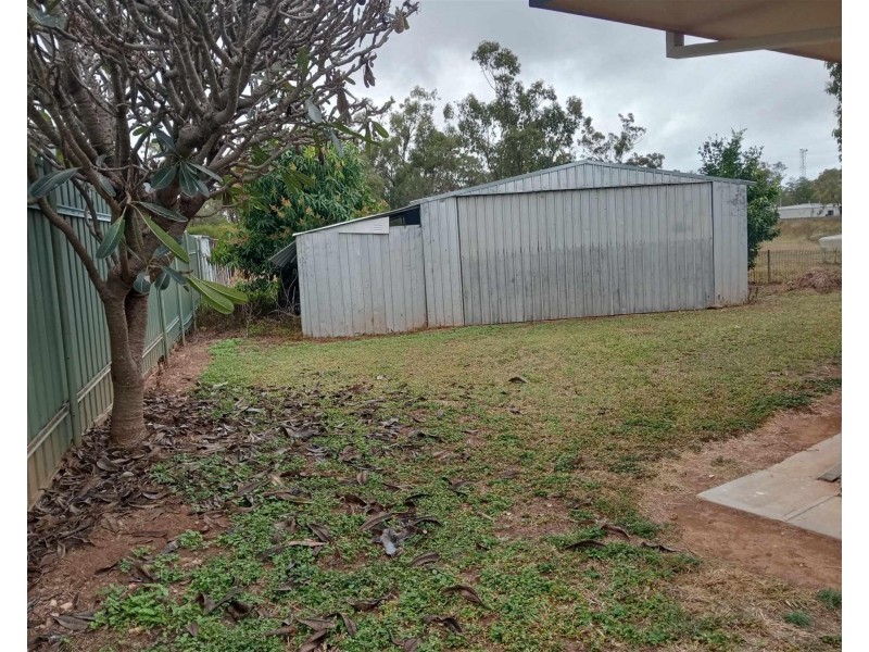 4 Grevillea Court, Greenvale QLD 4816