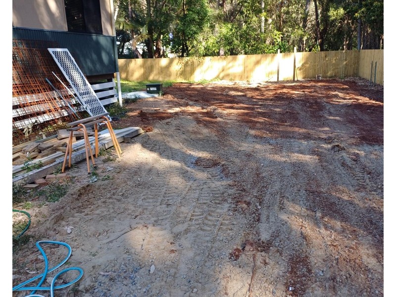 22 panaroo Street, Macleay Island QLD 4184