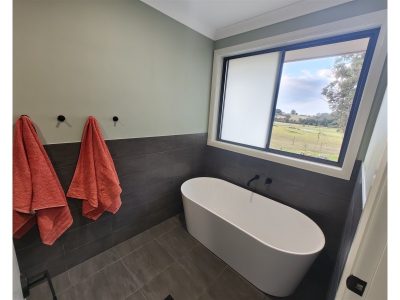 84 Seam Mill Place, Dondingalong NSW 2440