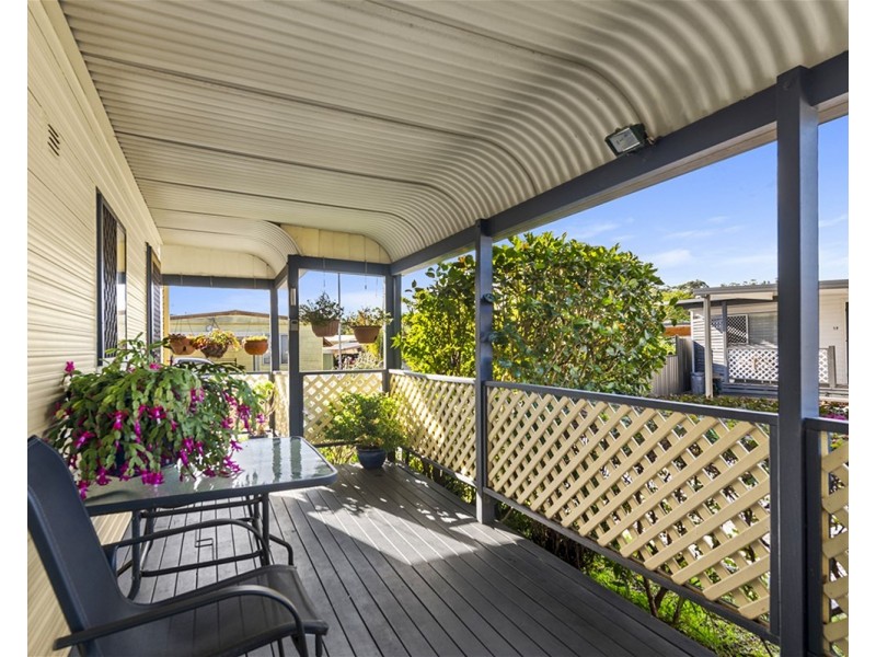 14 Frangipani Avenue, Green Point NSW 2251