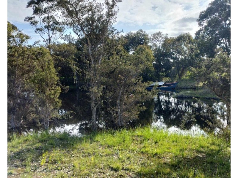 17 Knapp, Youngs Siding WA 6330