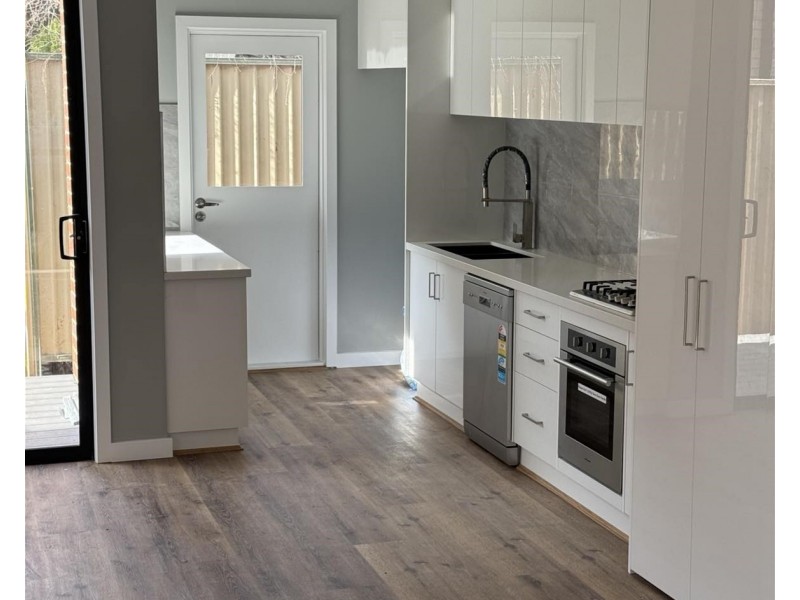 1/6 Virginia Street, Springvale VIC 3171