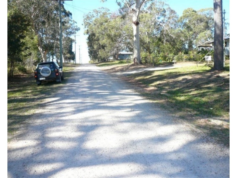 5  Tukkeri Street, Macleay Island QLD 4184