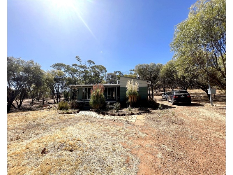 3 Connor Street, Toodyay WA 6566