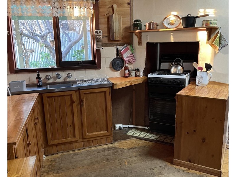 12 Kennedy Street, Maryborough VIC 3465