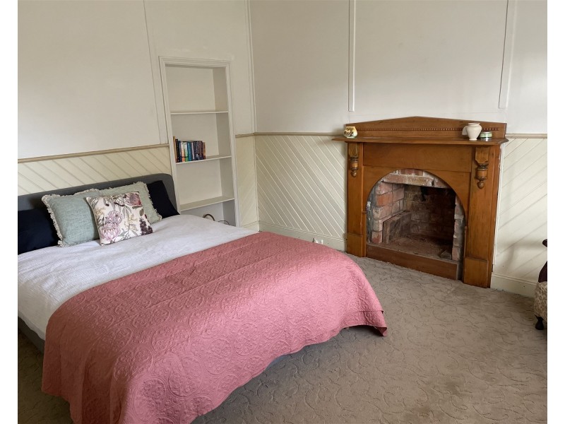 12 Kennedy Street, Maryborough VIC 3465