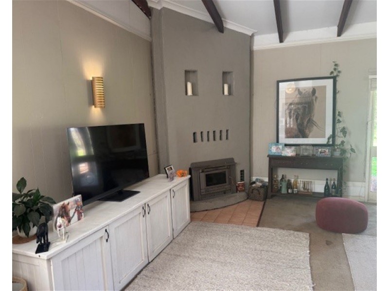 685 Stanwix Place, Wooroloo WA 6558