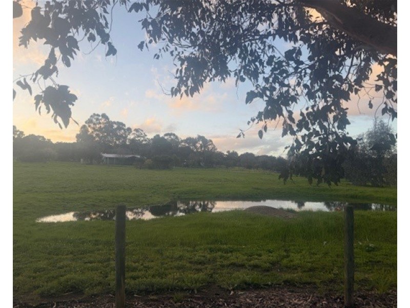 685 Stanwix Place, Wooroloo WA 6558