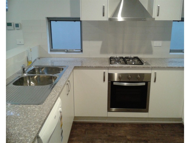 33 Burnside Street, Bayswater WA 6053