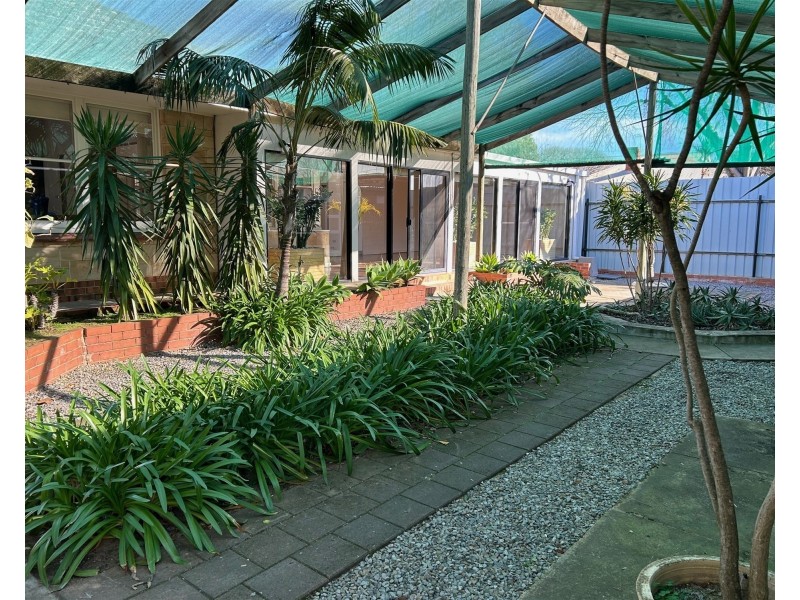 74 Edward st, Cumberland Park SA 5041