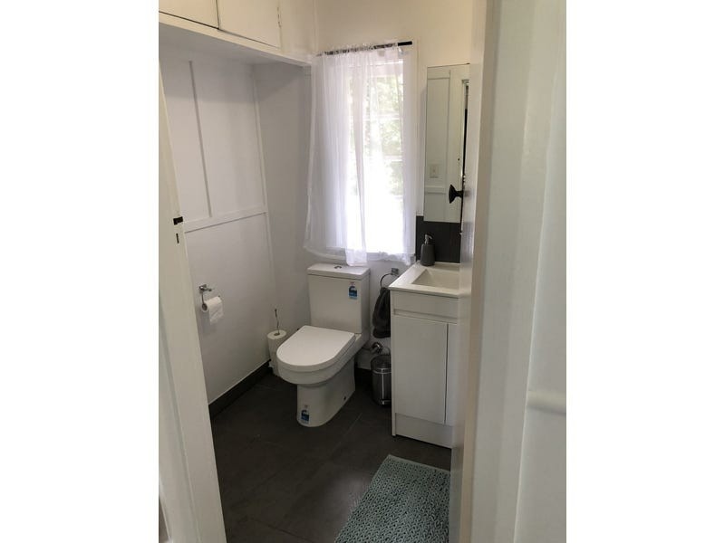 11A Addison Street, Red Hill QLD 4059