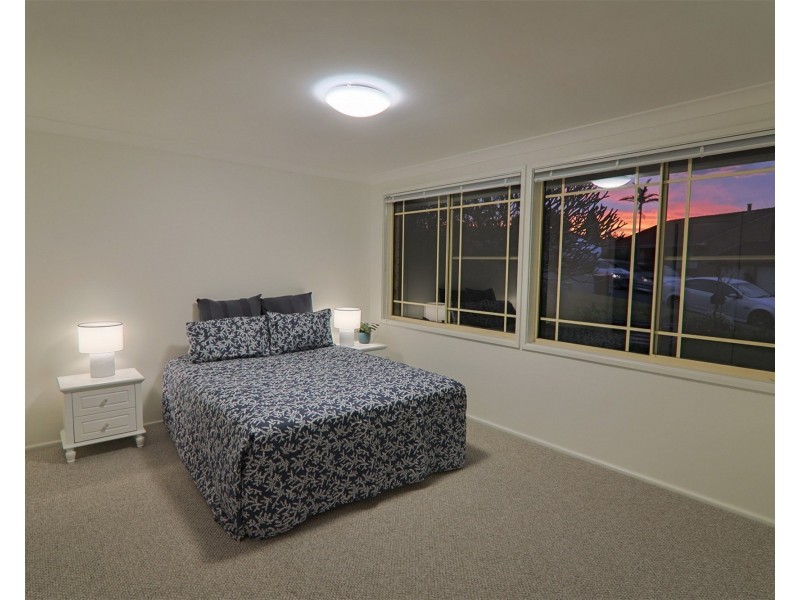 3  Friendship Link, Albion Park NSW 2527