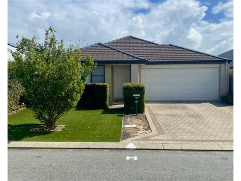 29 Ontario Grove, Success WA 6164