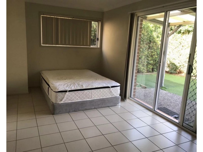 15 Paley Street, Campbelltown NSW 2560