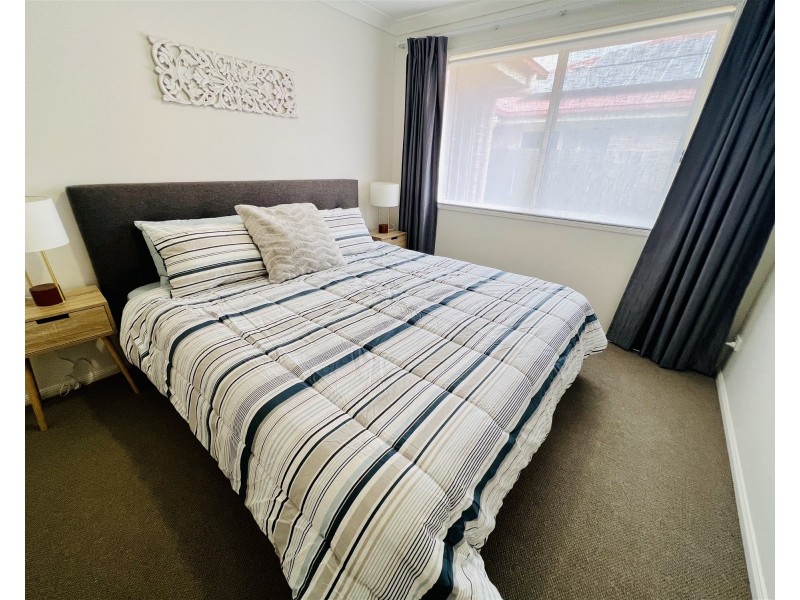 41 Clovelly Place, Sandstone Point QLD 4511